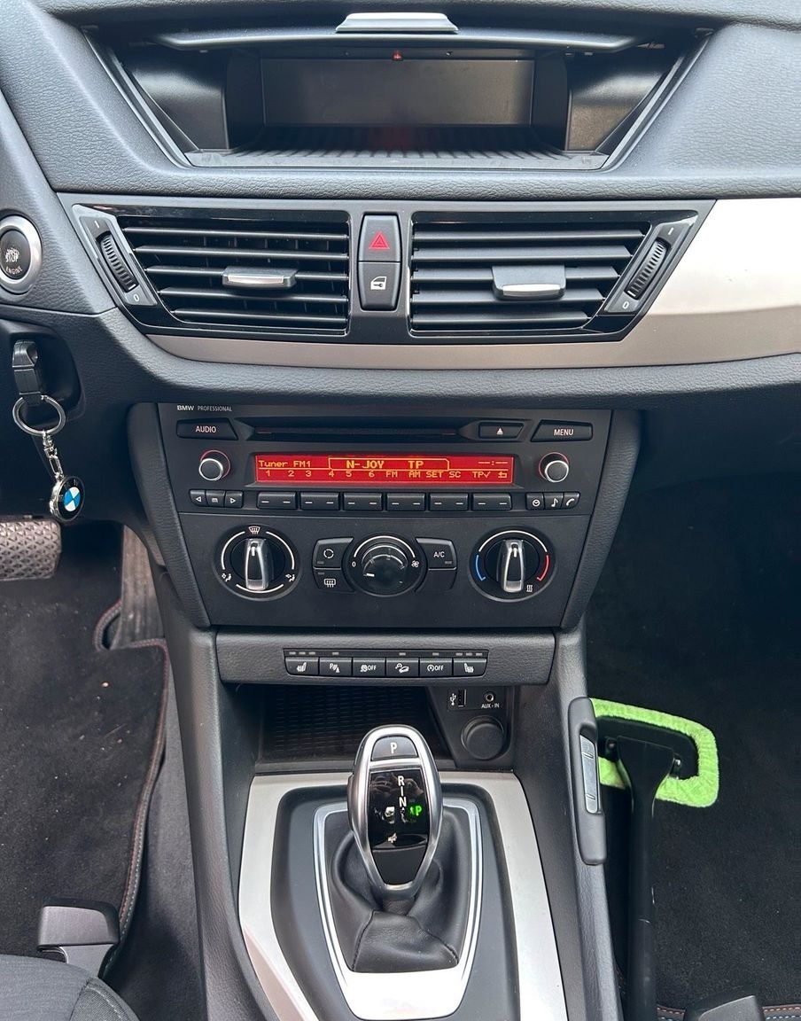 BMW X1 18d foto 7