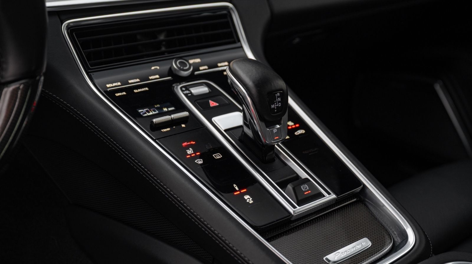 Porsche Panamera Turbo SportDesign|Burmestr|PDCC|HAL|SAG foto 21