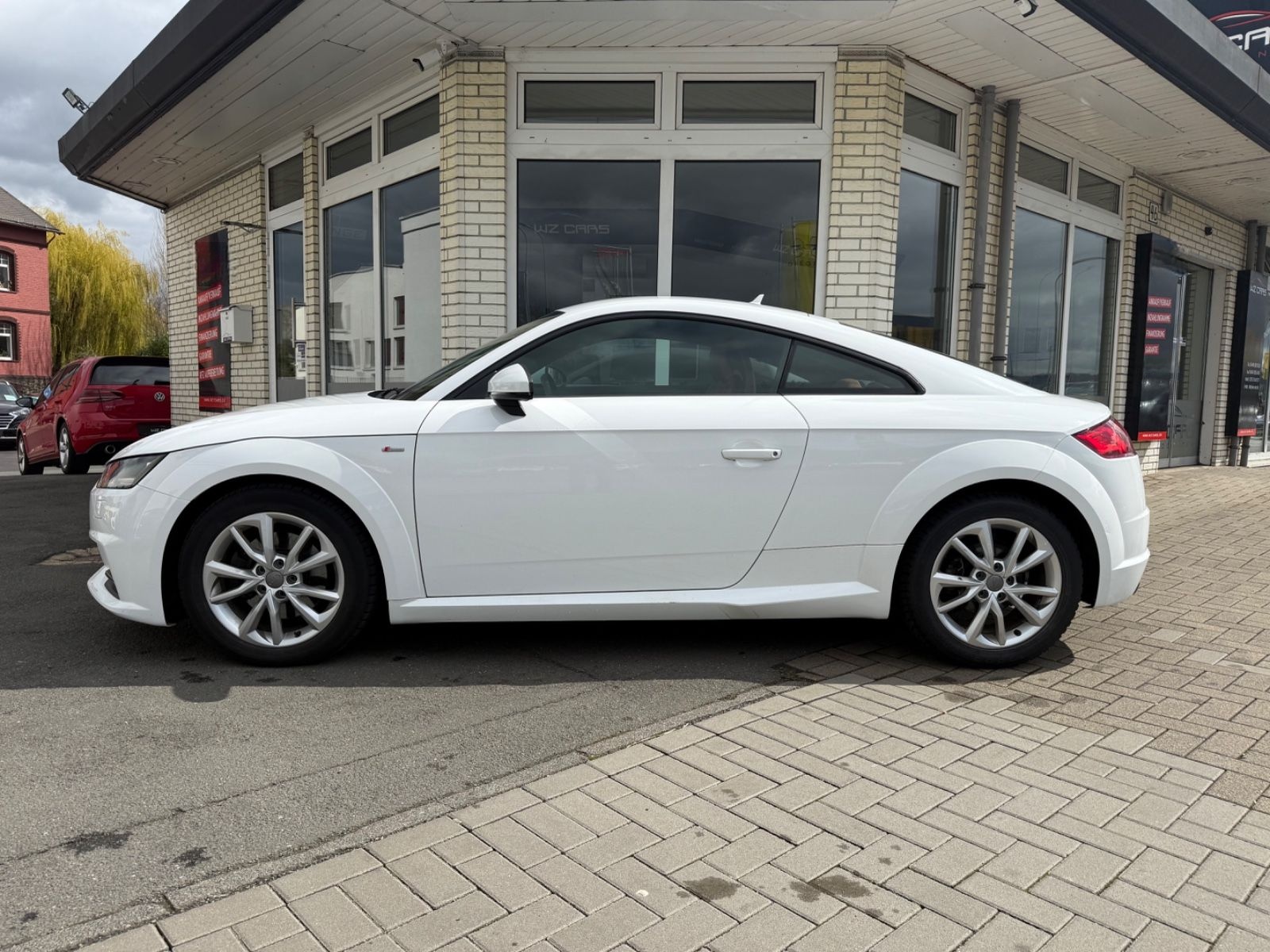 Audi TT Coupe 1.8 TFSINAVI KLIMA PDC SLINE foto 2