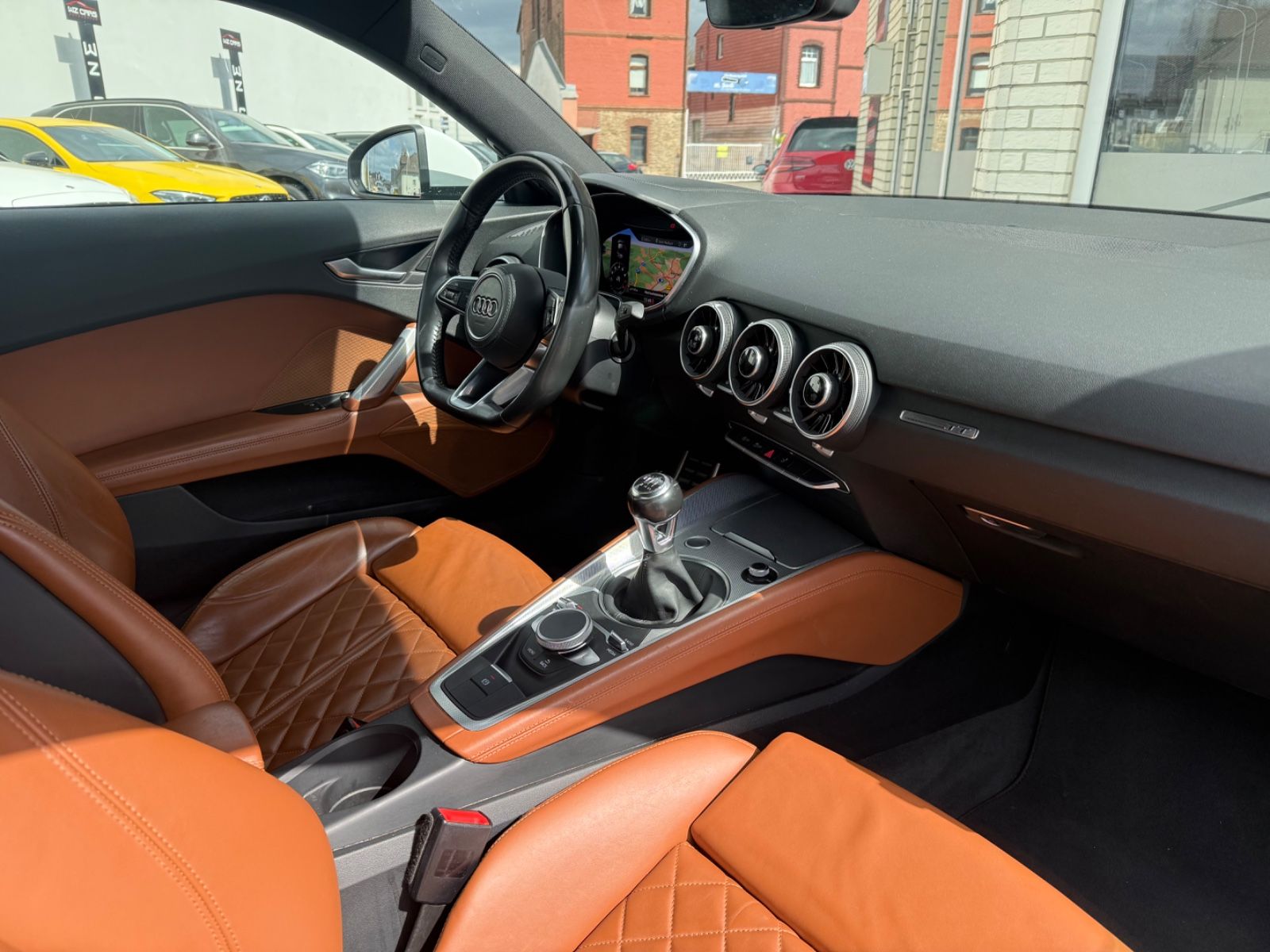 Audi TT Coupe 1.8 TFSINAVI KLIMA PDC SLINE foto 17