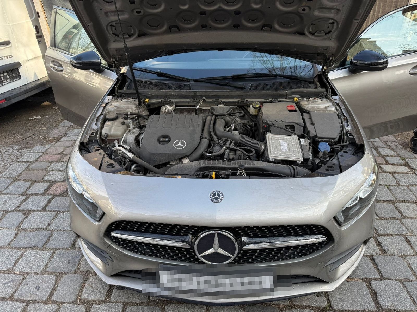 Mercedes-Benz A 180 AMG Line Limousine Automatik foto 11