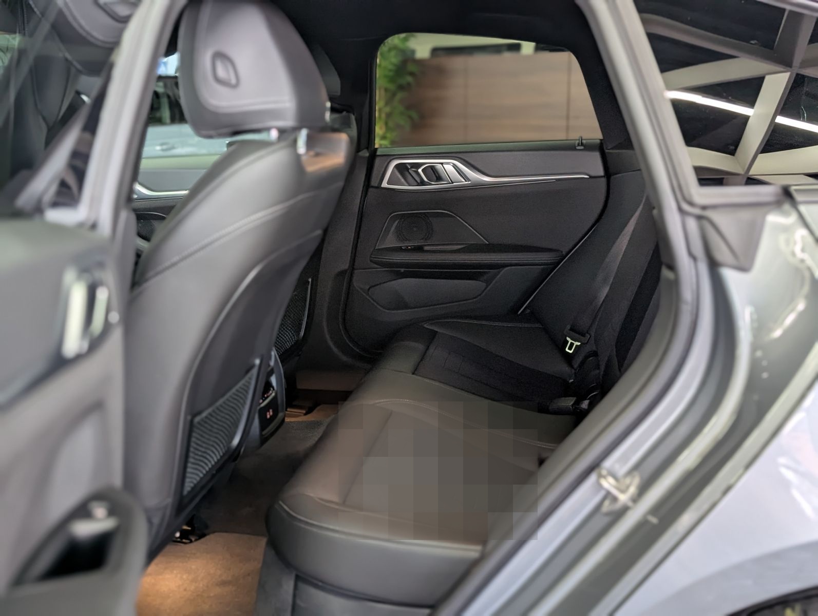 BMW i4 eDrive40 Gran Coupé AHK LED KAM LEDER SoH 95% foto 21