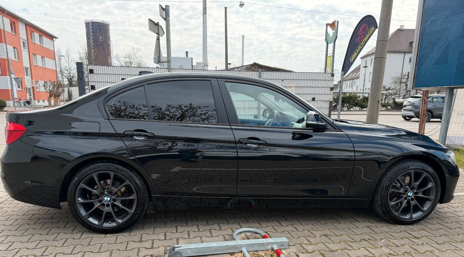 BMW 320 3 Limousine 320 d Advantage foto 18