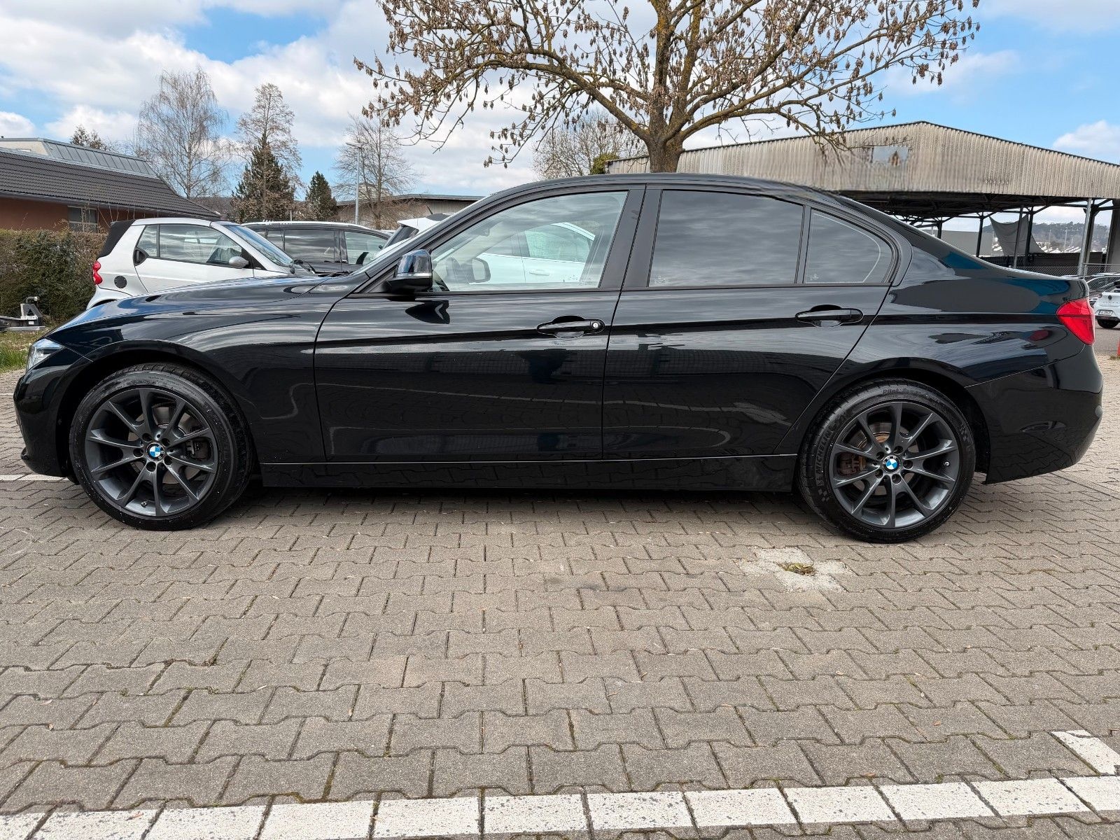 BMW 320 3 Limousine 320 d Advantage foto 6