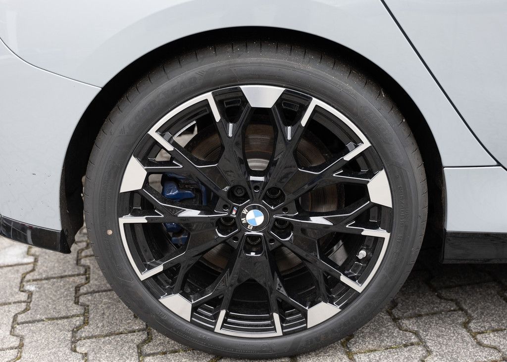 BMW 135 xDrive PANO HUD 360° LED ACC NAVI H/K SHZ foto 13