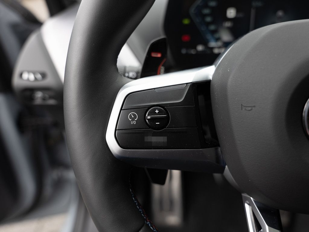 BMW 135 xDrive PANO HUD 360° LED ACC NAVI H/K SHZ foto 25