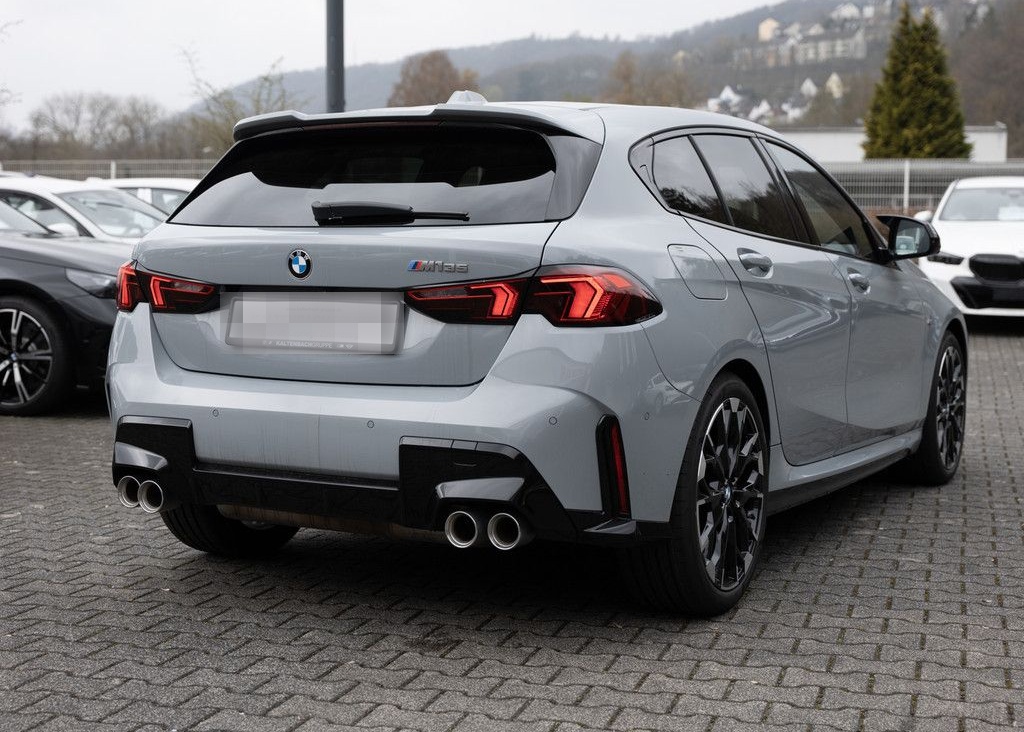 BMW 135 xDrive PANO HUD 360° LED ACC NAVI H/K SHZ foto 7