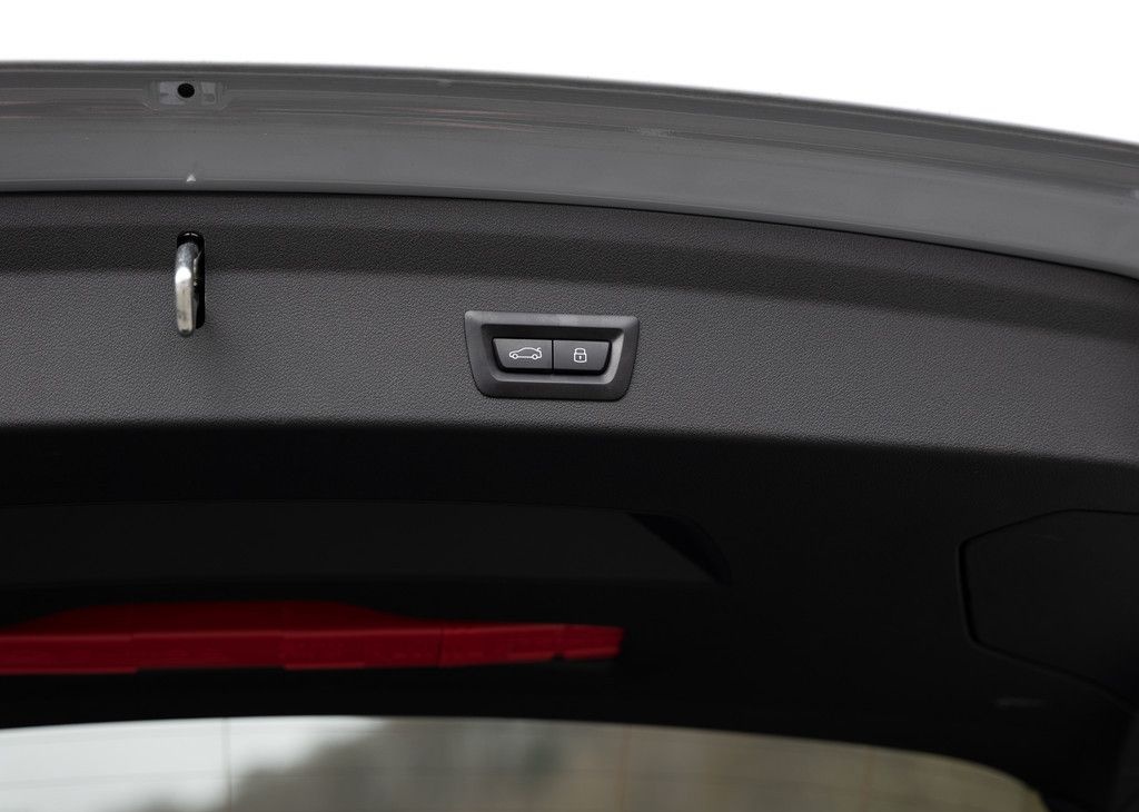 BMW M135i xDrive PANO HUD 360° LED ACC NAVI H/K SHZ foto 15