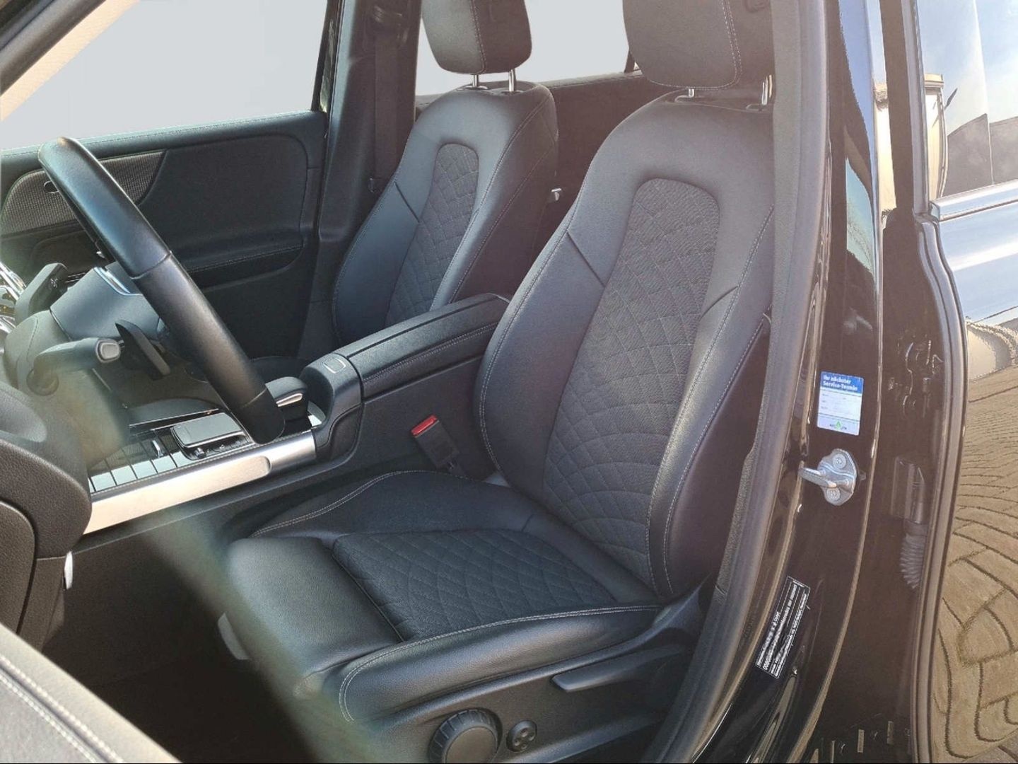 Mercedes-Benz GLB 220 d 4Matic Automatik Progressive Business  foto 16