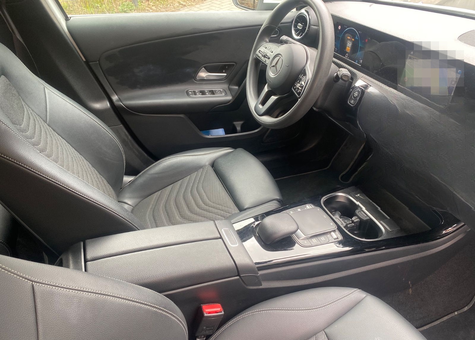 Mercedes-Benz A 180 d / Kamera / Teil Leder / NAVI foto 11