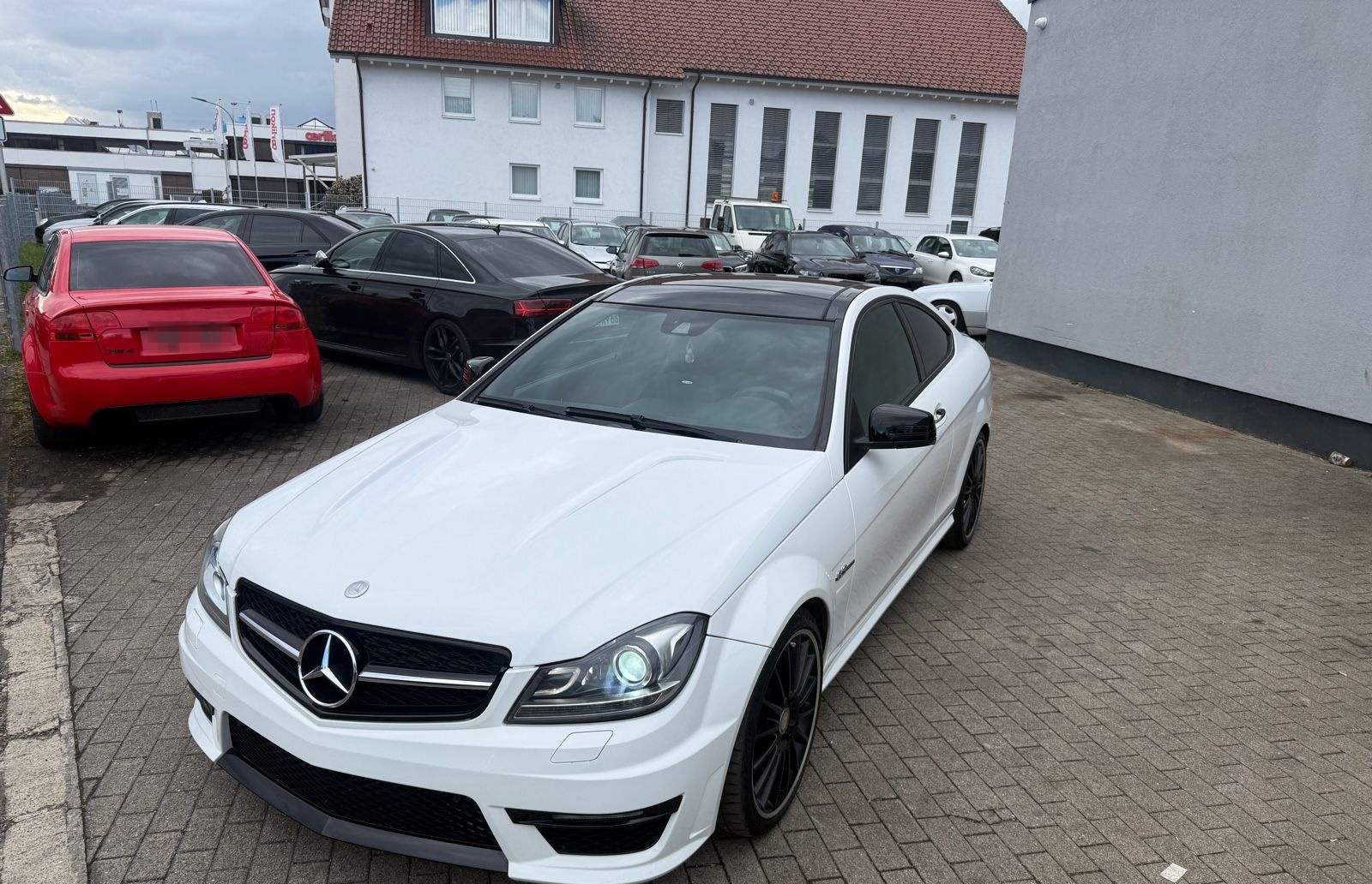 Mercedes-Benz C 63 AMG C Coupe C 63 AMG foto 2