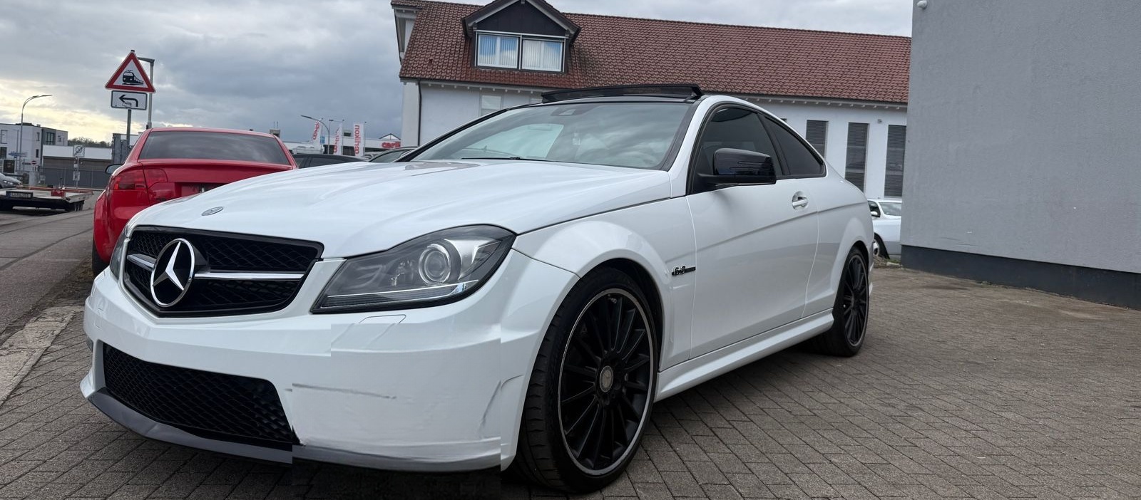 Mercedes-Benz C 63 AMG C Coupe C 63 AMG foto 15