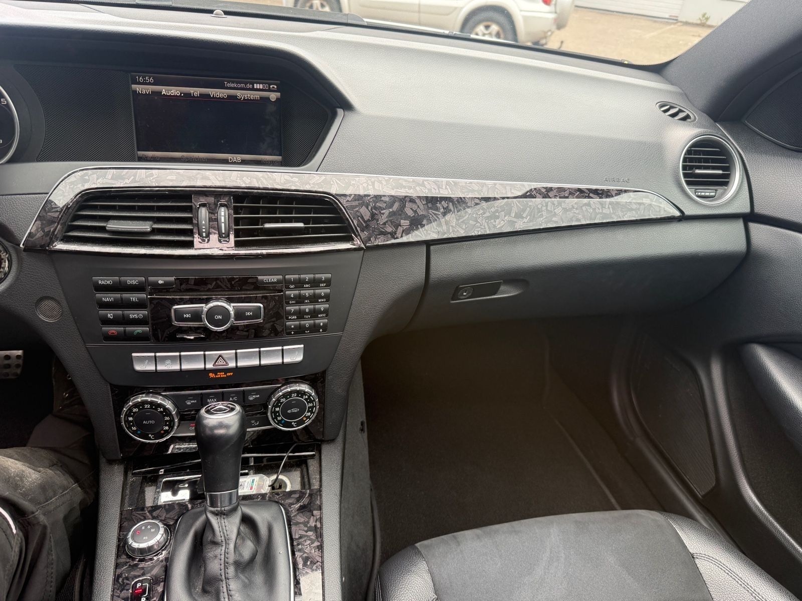 Mercedes-Benz C 63 AMG C Coupe C 63 AMG foto 25