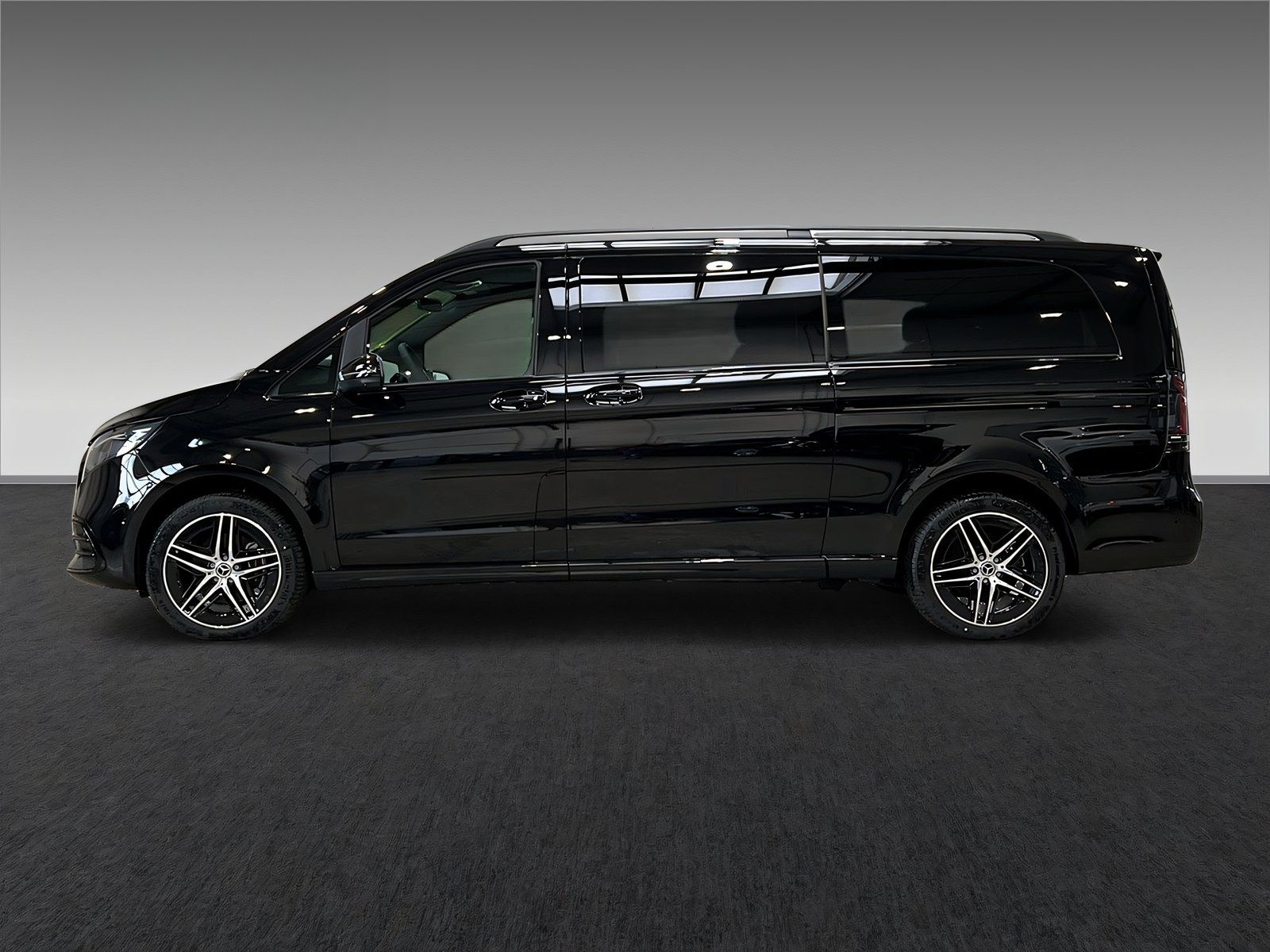 Mercedes-Benz V 300 d extralang AVANTGARDE+AMG+DISTR+Burmester foto 4