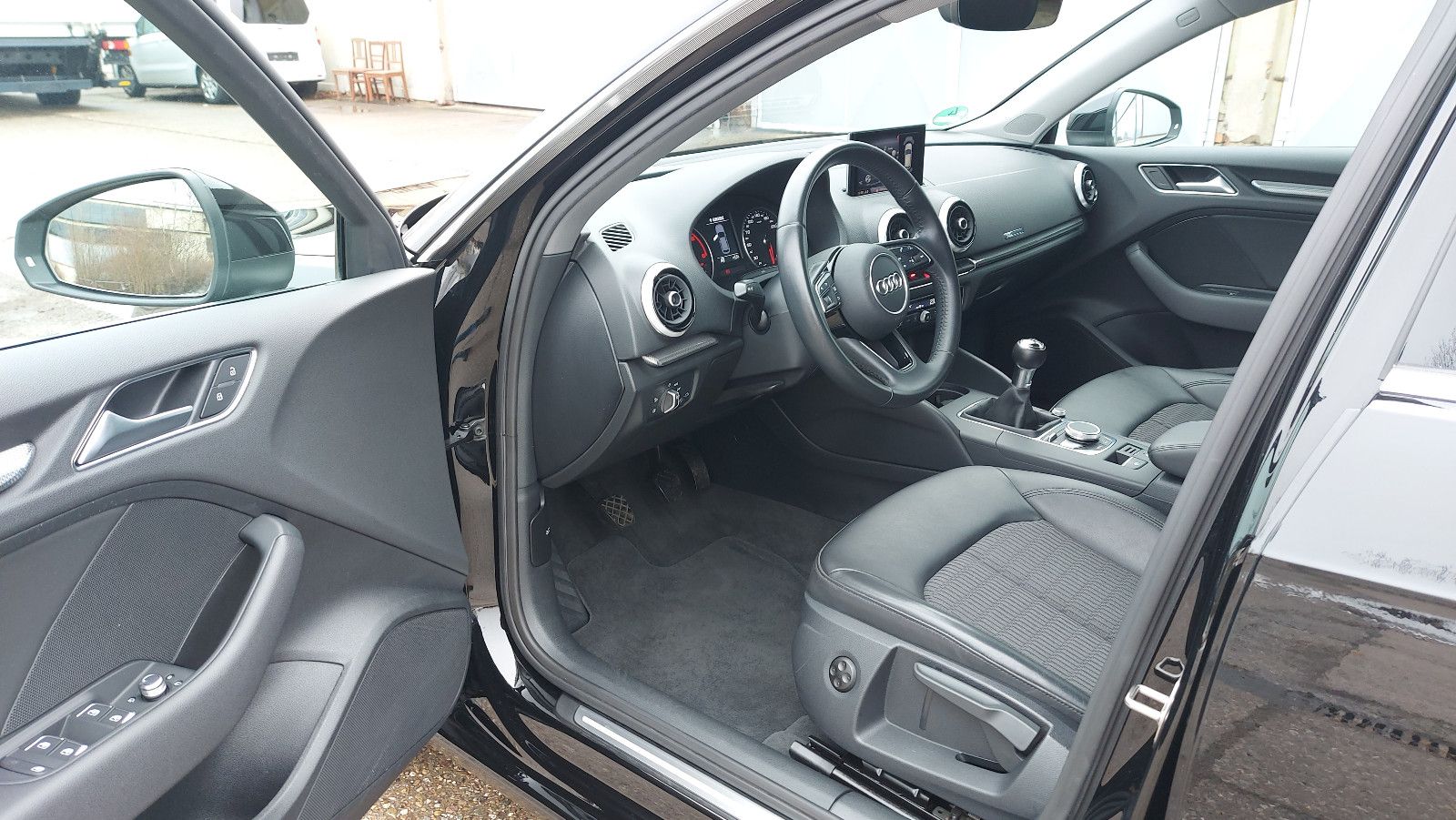 Audi A3 Sportback 35 TDI design LED SHZ Navi PDC foto 10