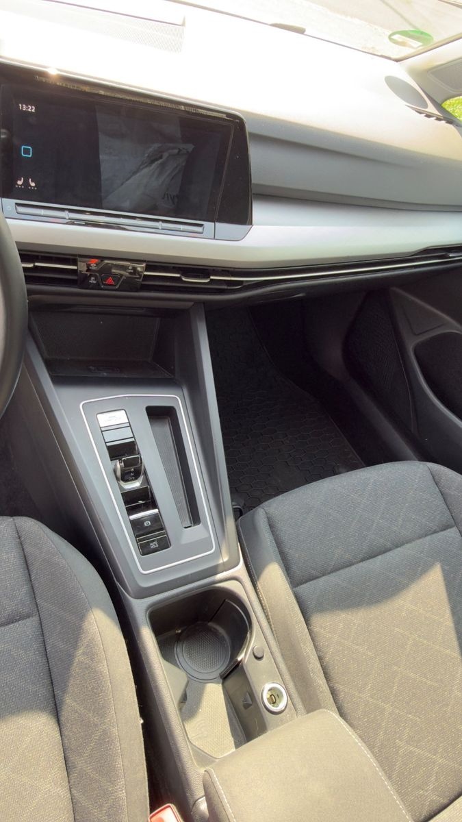 Volkswagen Golf 2.0 TDI SCR DSG Life LED ACC 2.Hand foto 19