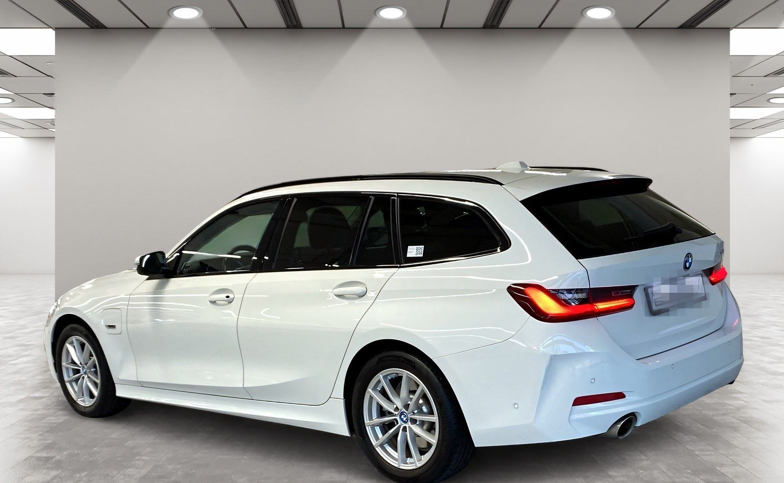 BMW 330e Touring Navi Kamera Sitzheizung foto 2