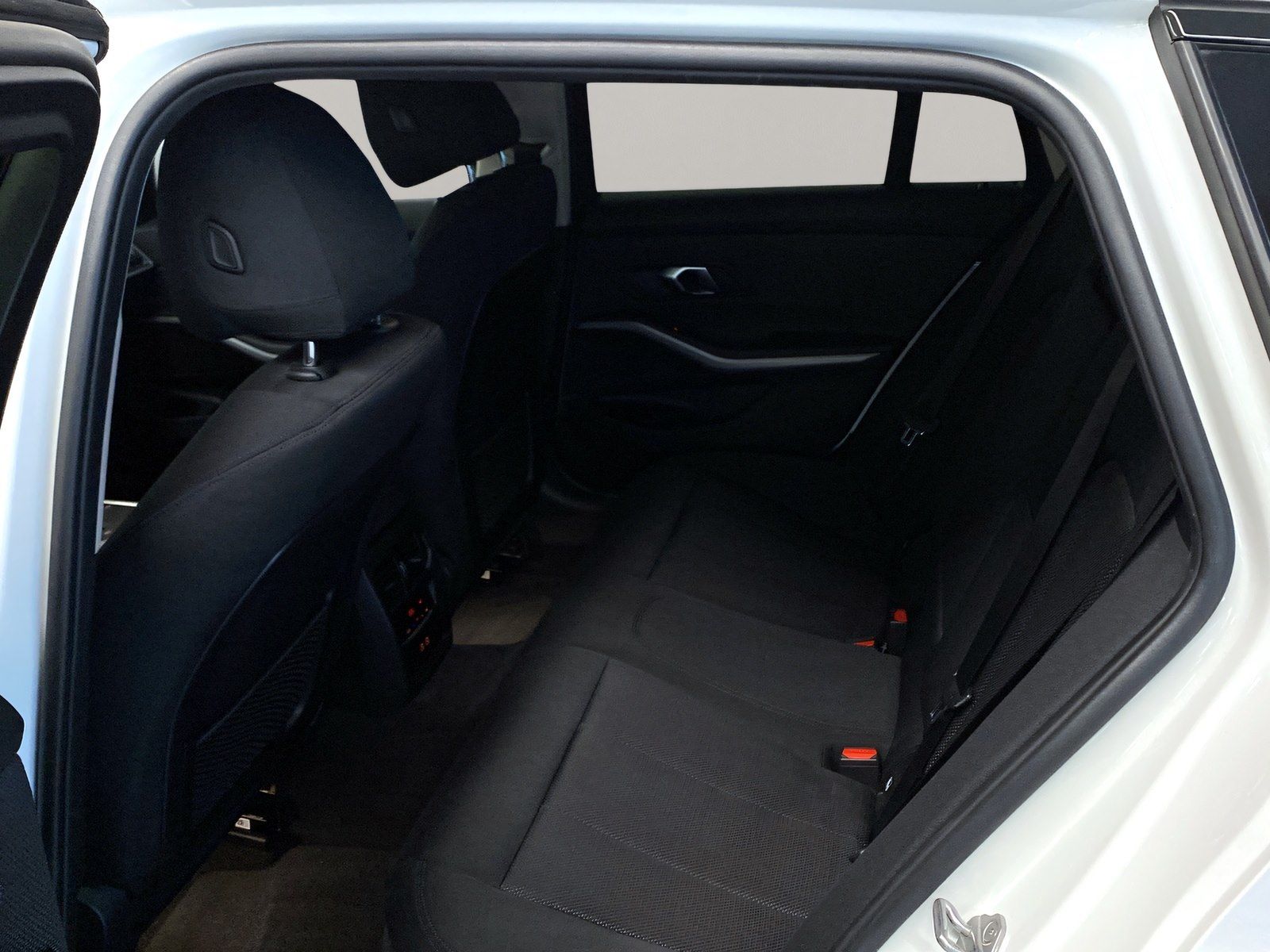 BMW 330e Touring Navi Kamera Sitzheizung foto 6