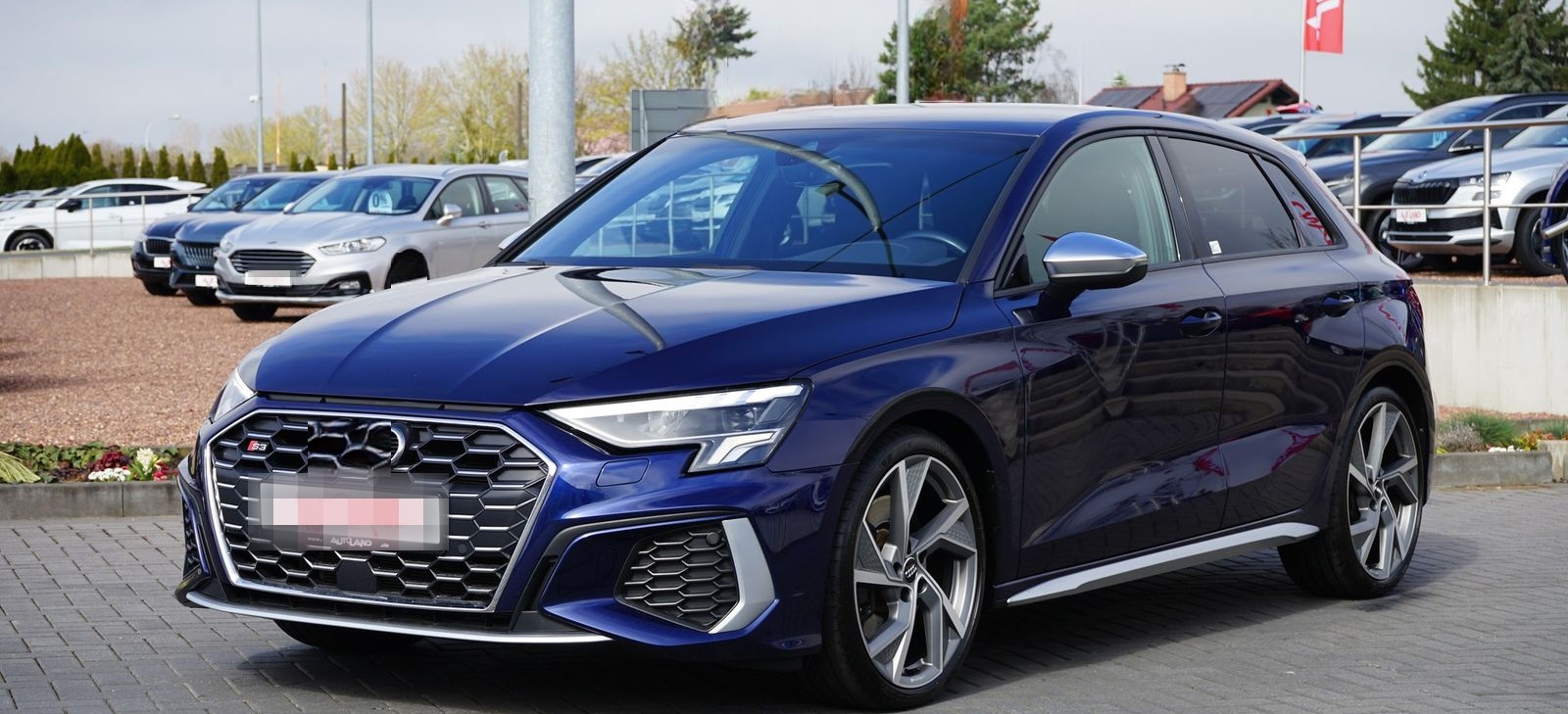 Audi S3 Sportback 2.0 TFSI quattro LED Navi Kamera foto 2