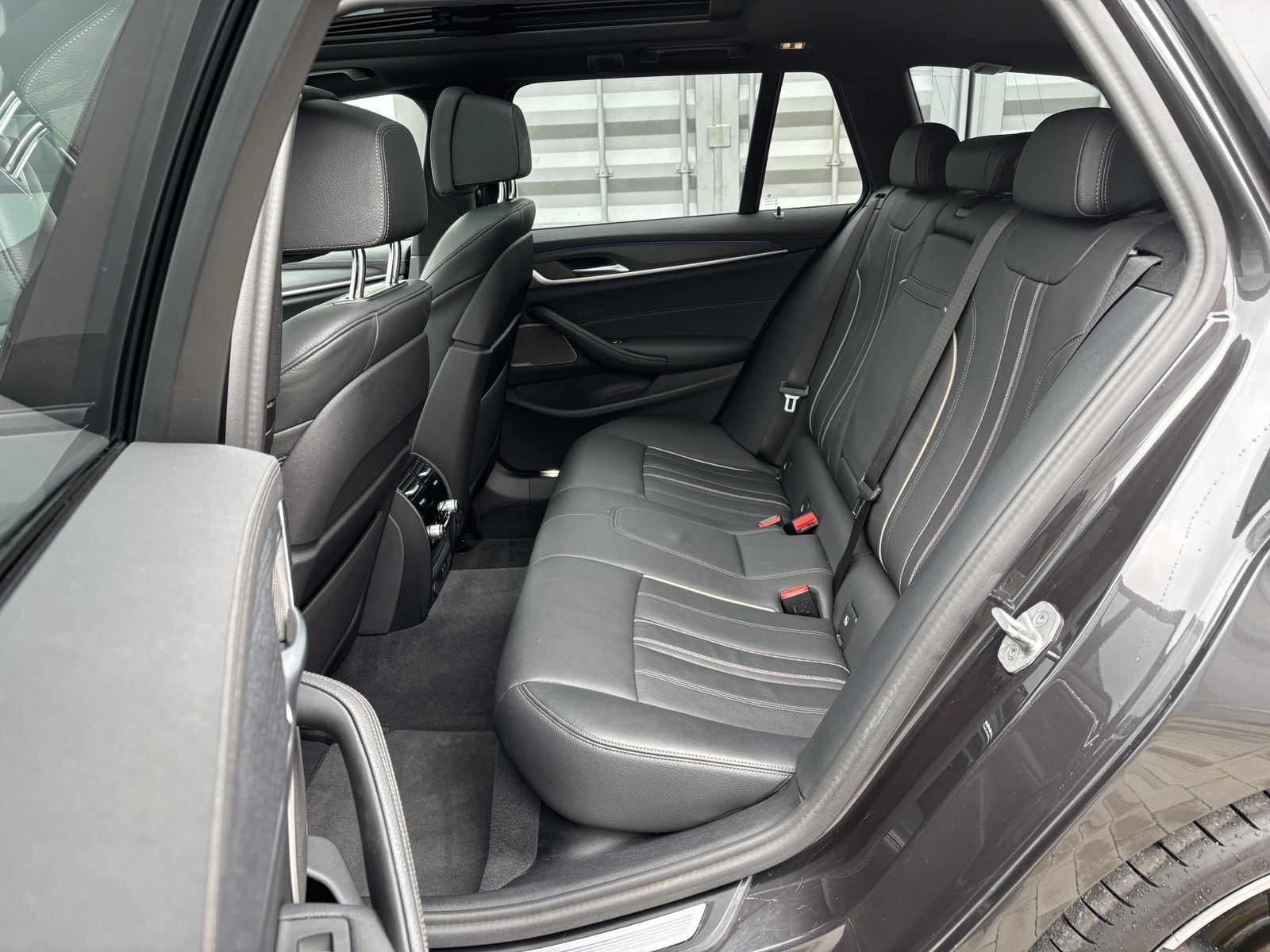 BMW 540d xDrive ///M Sport Laser LC Prof AHK HUD H&K foto 10