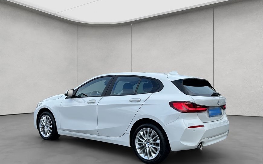 BMW 118i Advantage foto 3