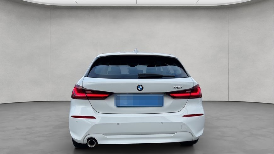 BMW 118i Advantage foto 4