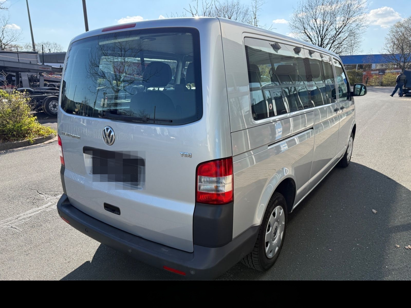Volkswagen T5 Transporter Kombi 2.0TDI lang 9 Sitze 2xKlima foto 4
