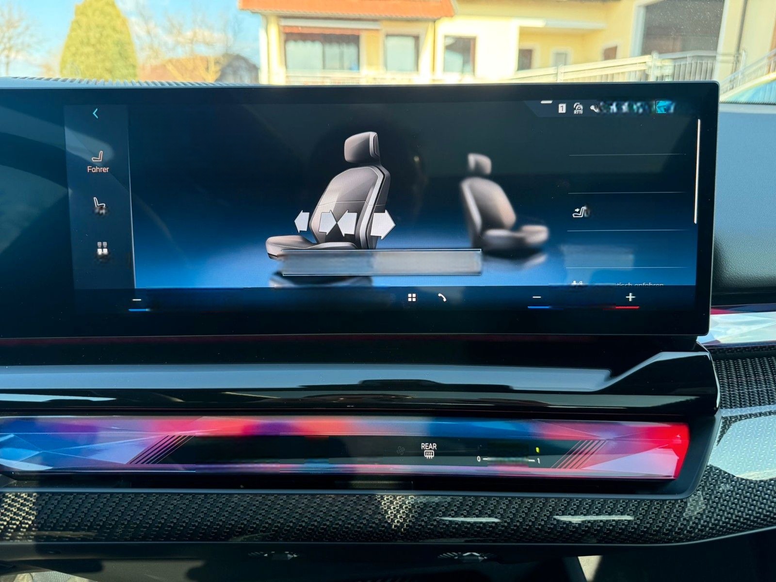 BMW 540d xDrive M PRO HUD AHK PANO STHZ AKTIVSITZ 20 foto 14