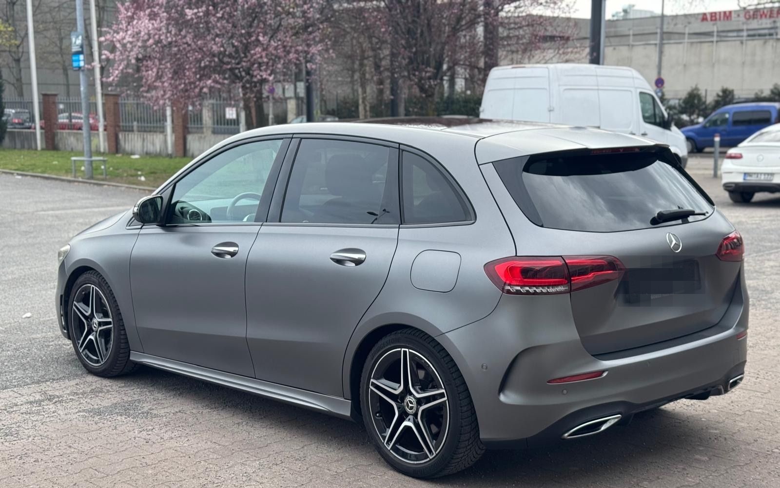 Mercedes-Benz B 200 AMG Line VOLL/PANO/MEMORY/AMBITION/KAMERA/ foto 7