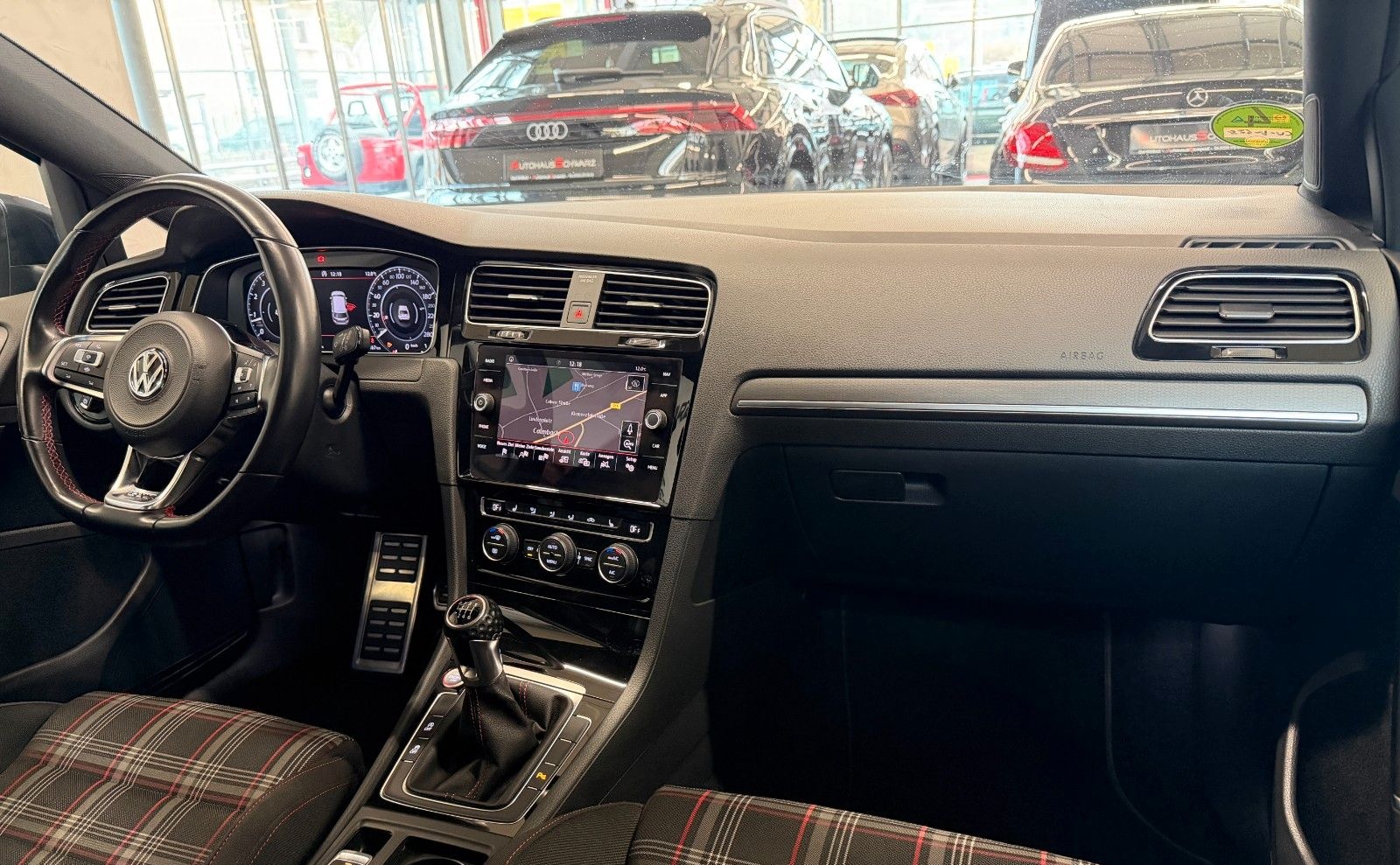 Volkswagen Golf VII GTI Performance Pano VirtCock ACC Led foto 17