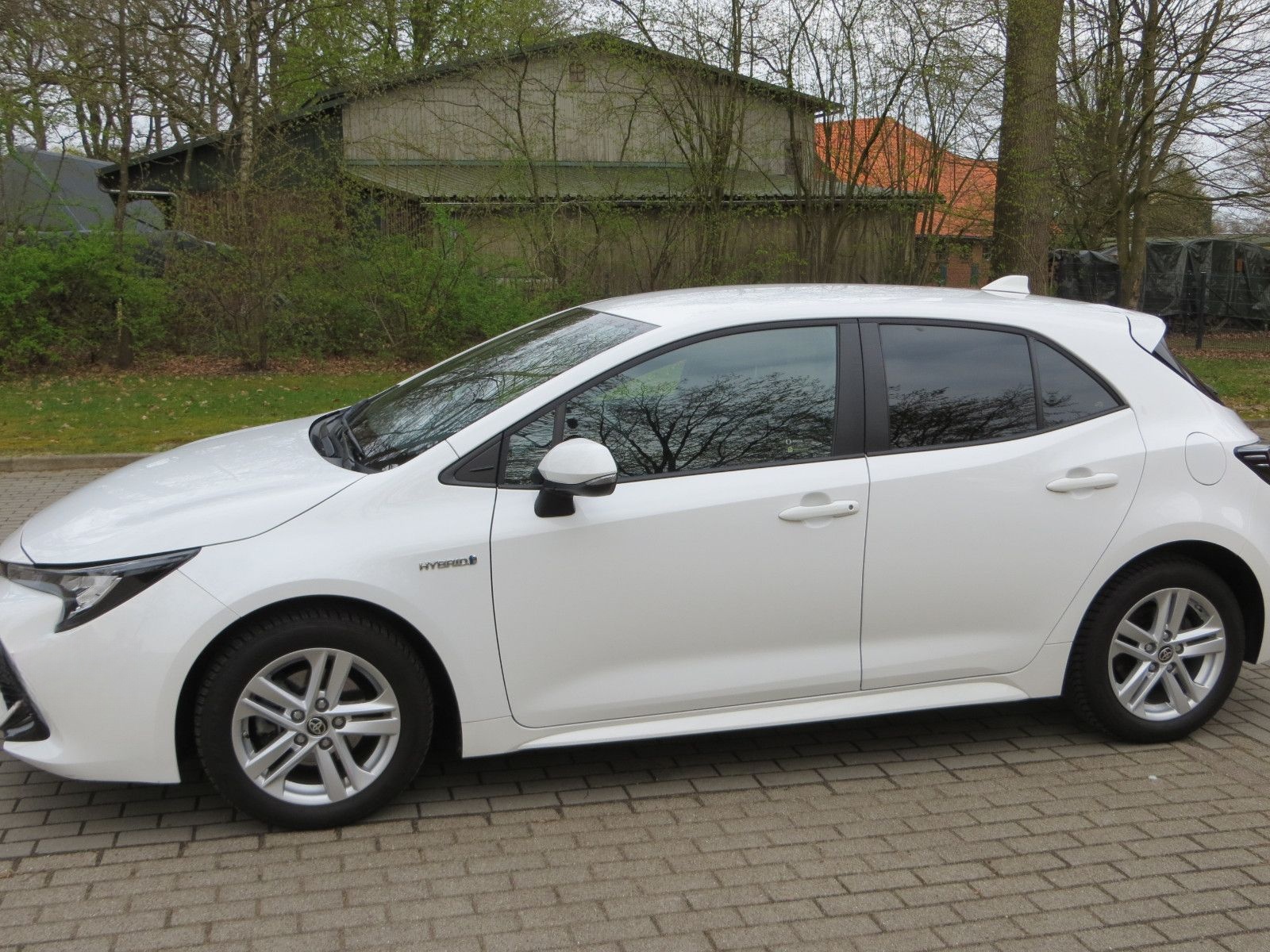 Toyota Corolla Hybrid Business Edition R-Kam +div. Ass foto 6