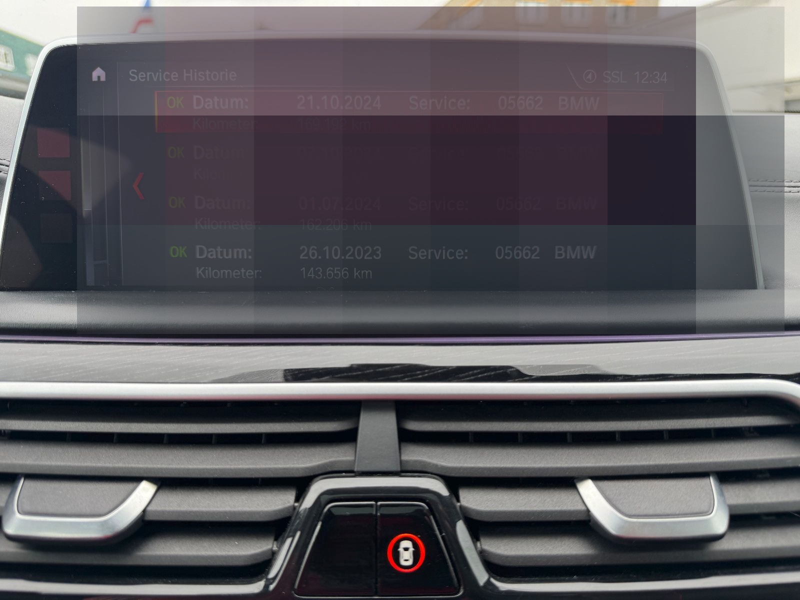 BMW 740e IPerfomance M-Sportpaket Laser B&W Driv Ass foto 15