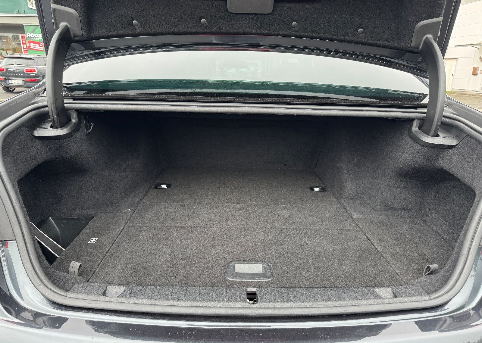 BMW 740e IPerfomance M-Sportpaket Laser B&W Driv Ass foto 19