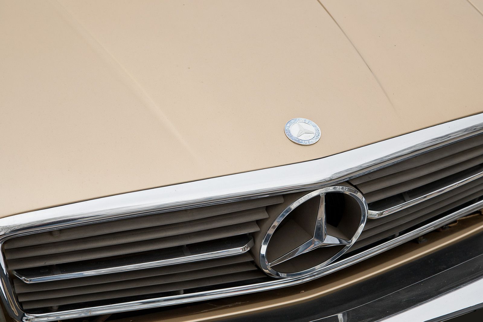 Mercedes-Benz 380 SL foto 14