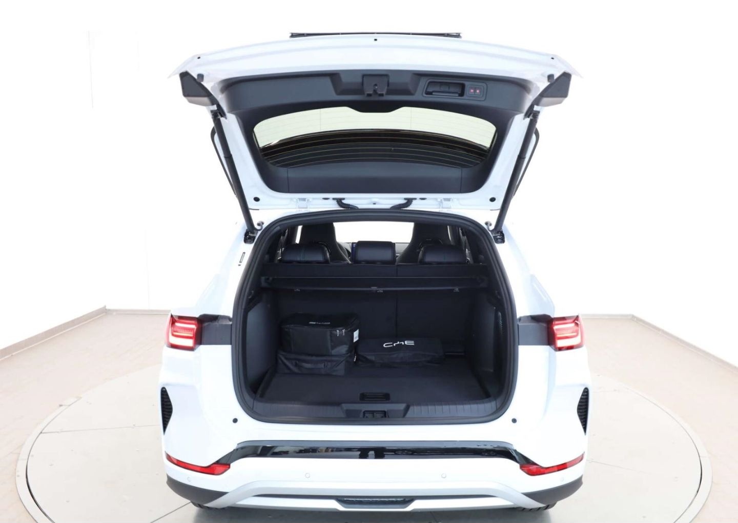 BYD Seal U DM-i Comfort foto 13