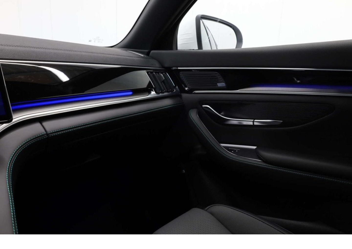 BYD Seal U DM-i Comfort foto 20