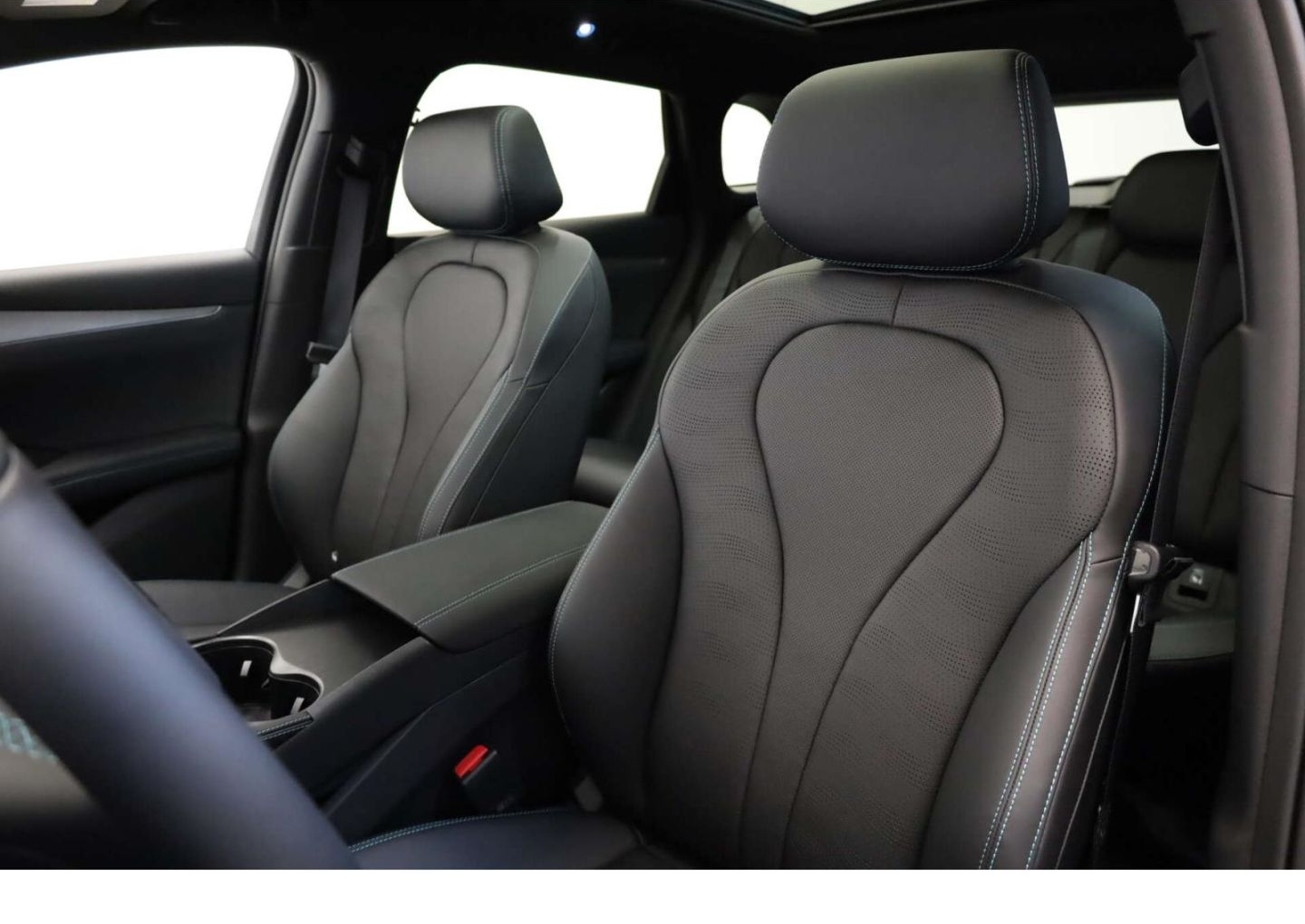 BYD Seal 6 DM-i Touring Comfort foto 11