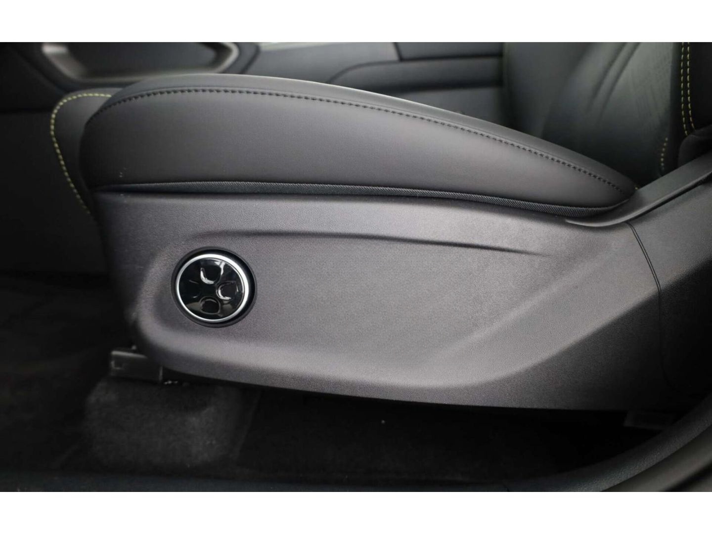 BYD ATTO 2 Comfort LP: 43.549,- /Pano/Wärmepumpe/Top foto 18