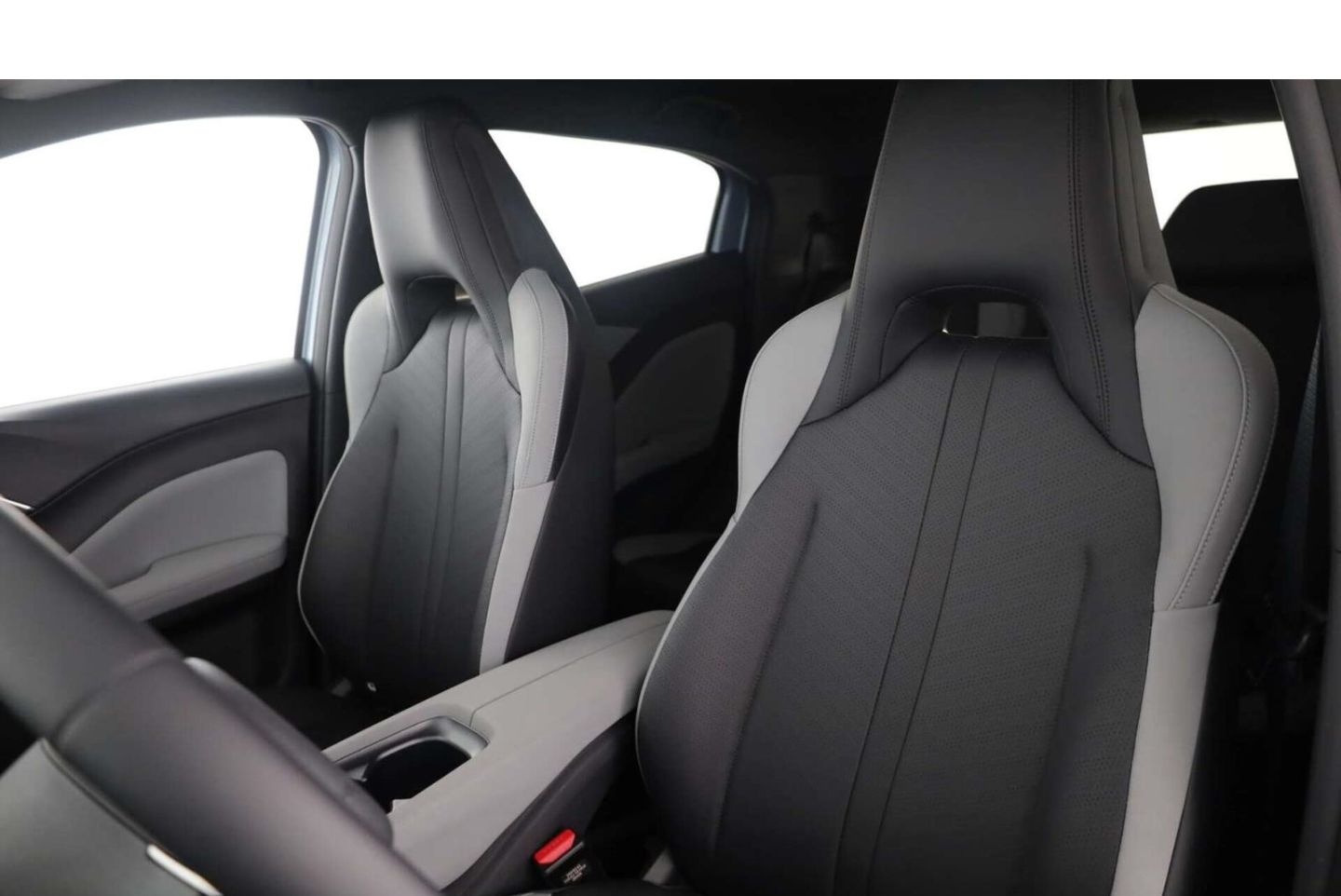 BYD Dolphin Surf Comfort LP: 32.449,- /Top-View/SHZ/ foto 11