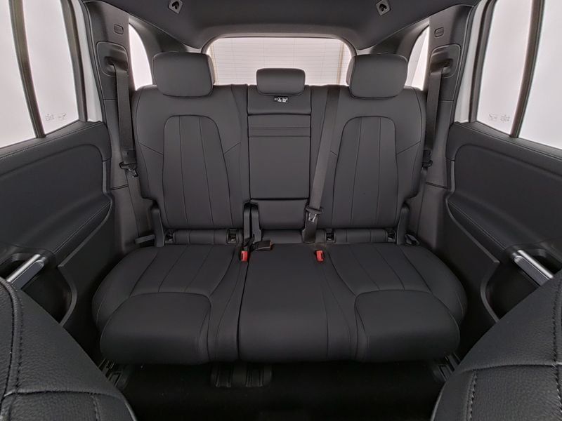 Mercedes-Benz EQB 350 4M PROG-ADV+ MEMORY FAP 360° KEYLG SOUND foto 8