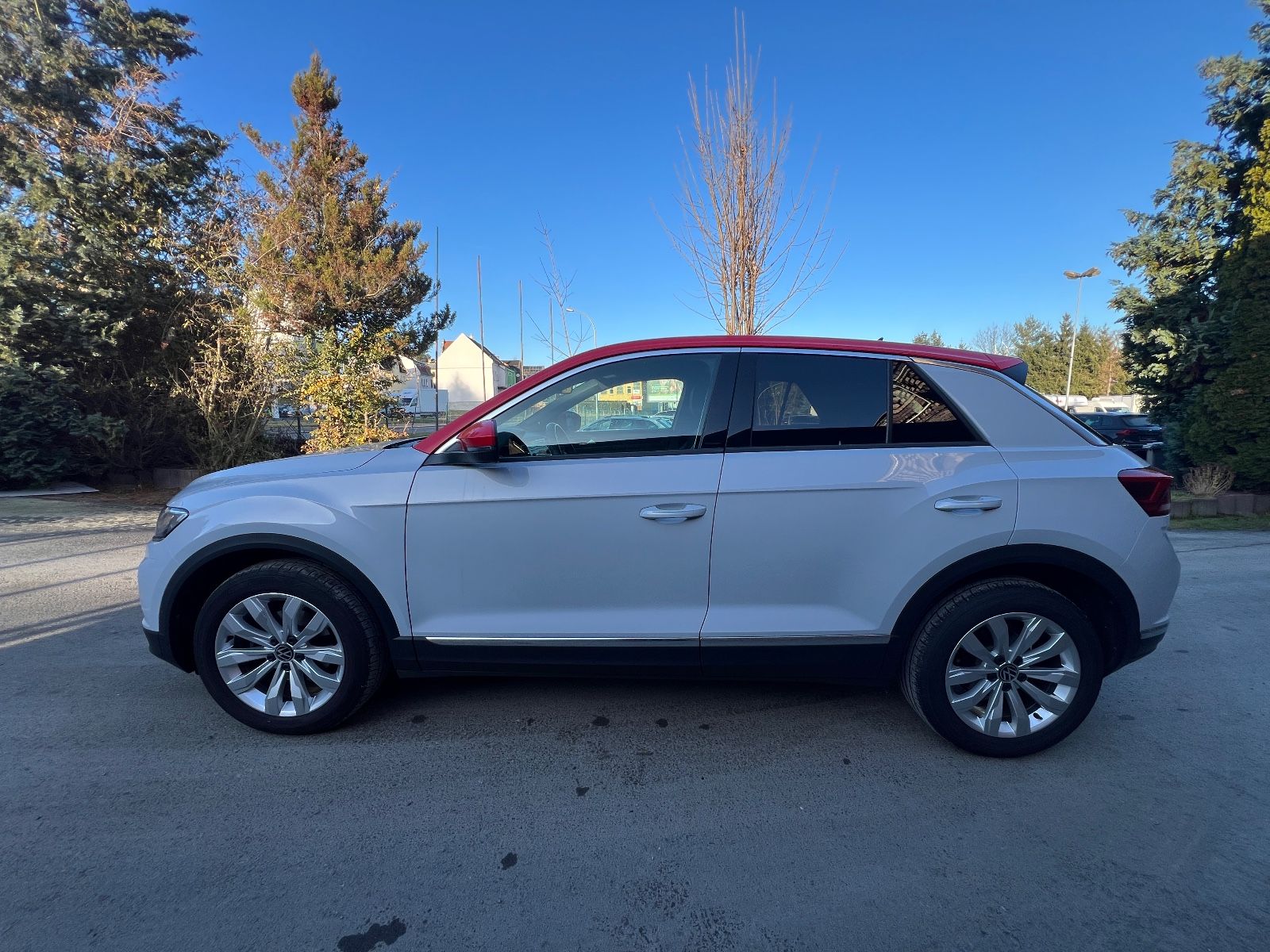 Volkswagen T-Roc Sport*STHZ*AHK*NAVI*ALS foto 4
