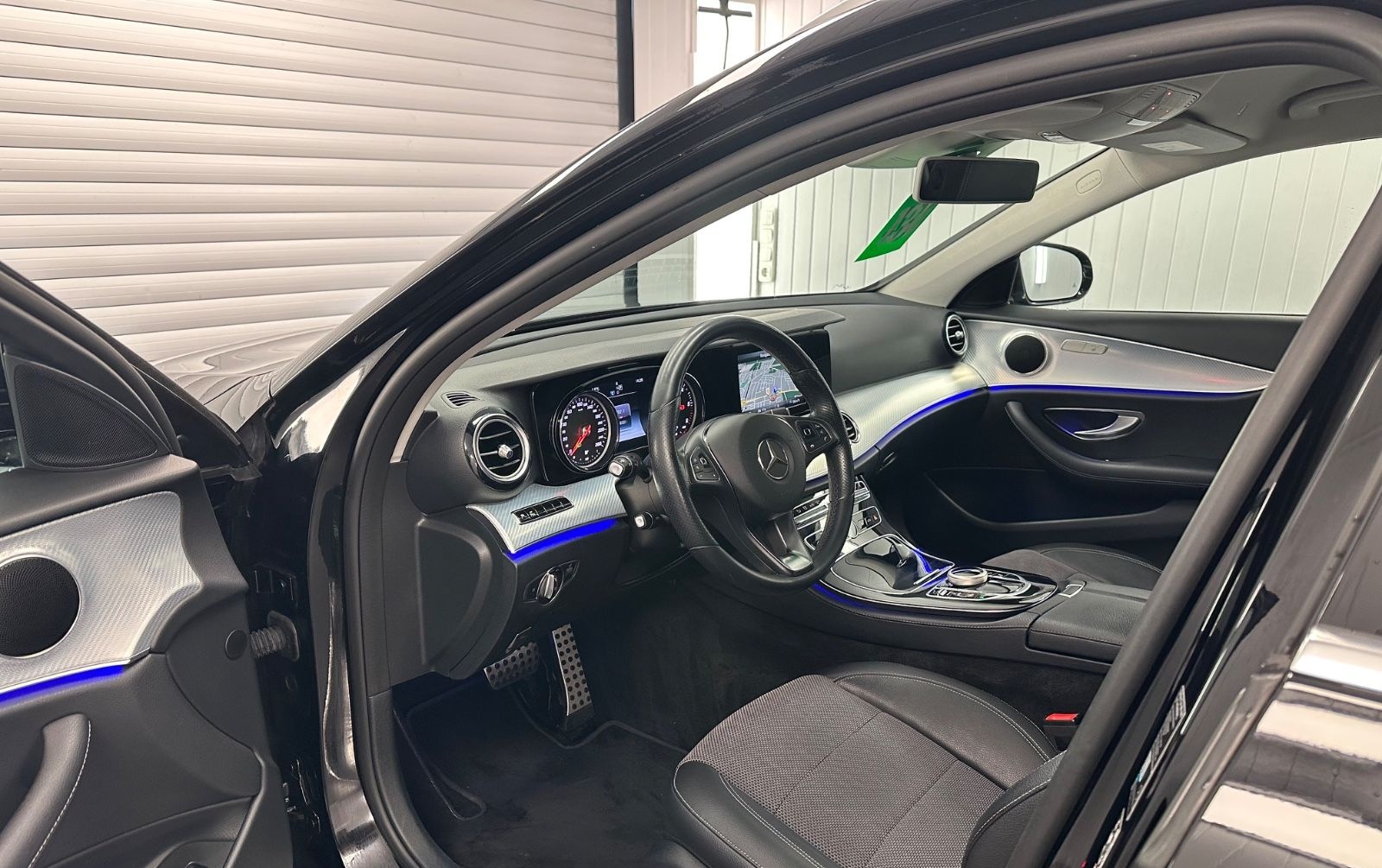 Mercedes-Benz E 220 d 4Matic All-Terrain  Kamera Airmatic LED foto 14