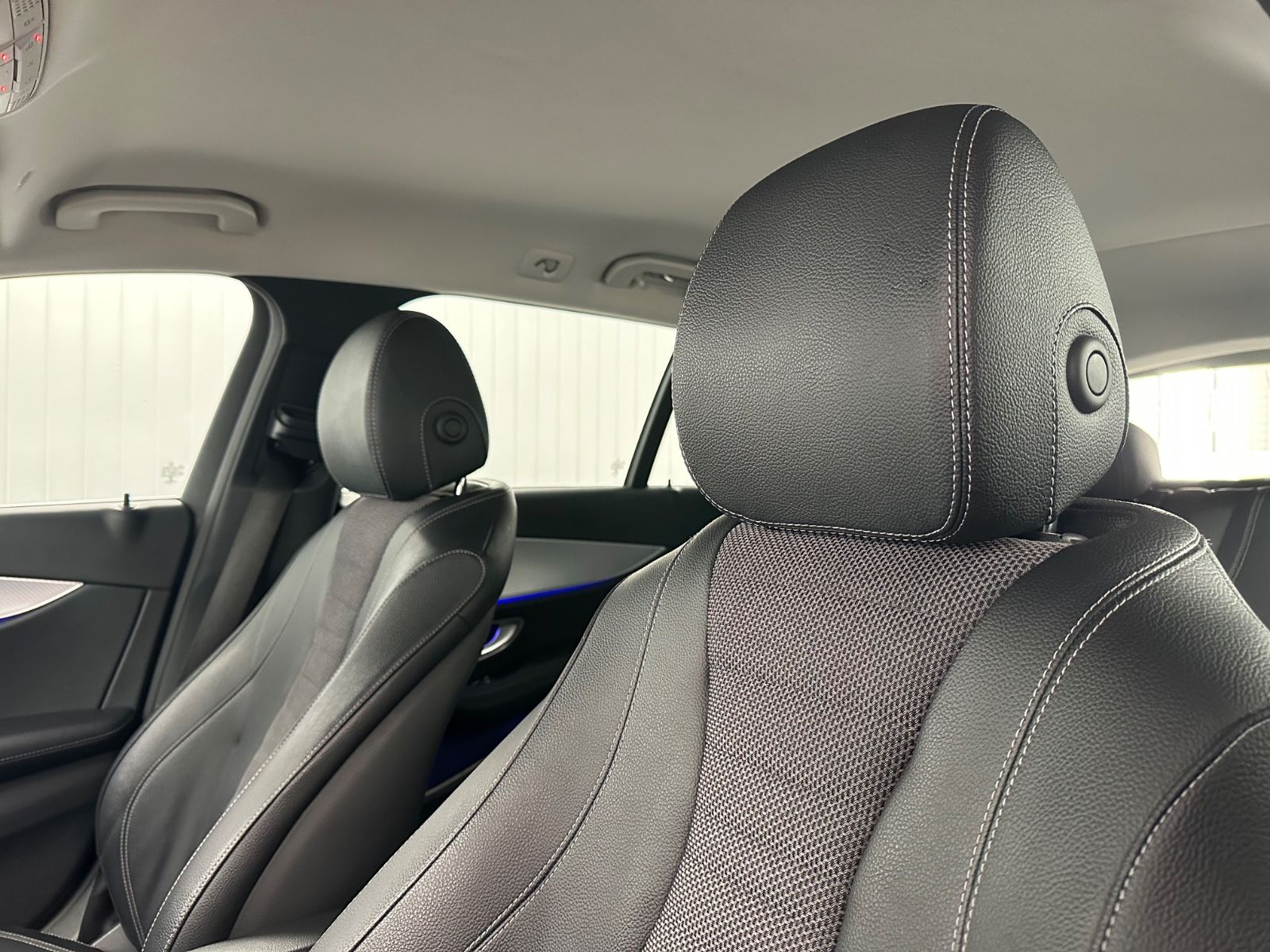 Mercedes-Benz E 220 d 4Matic All-Terrain  Kamera Airmatic LED foto 18