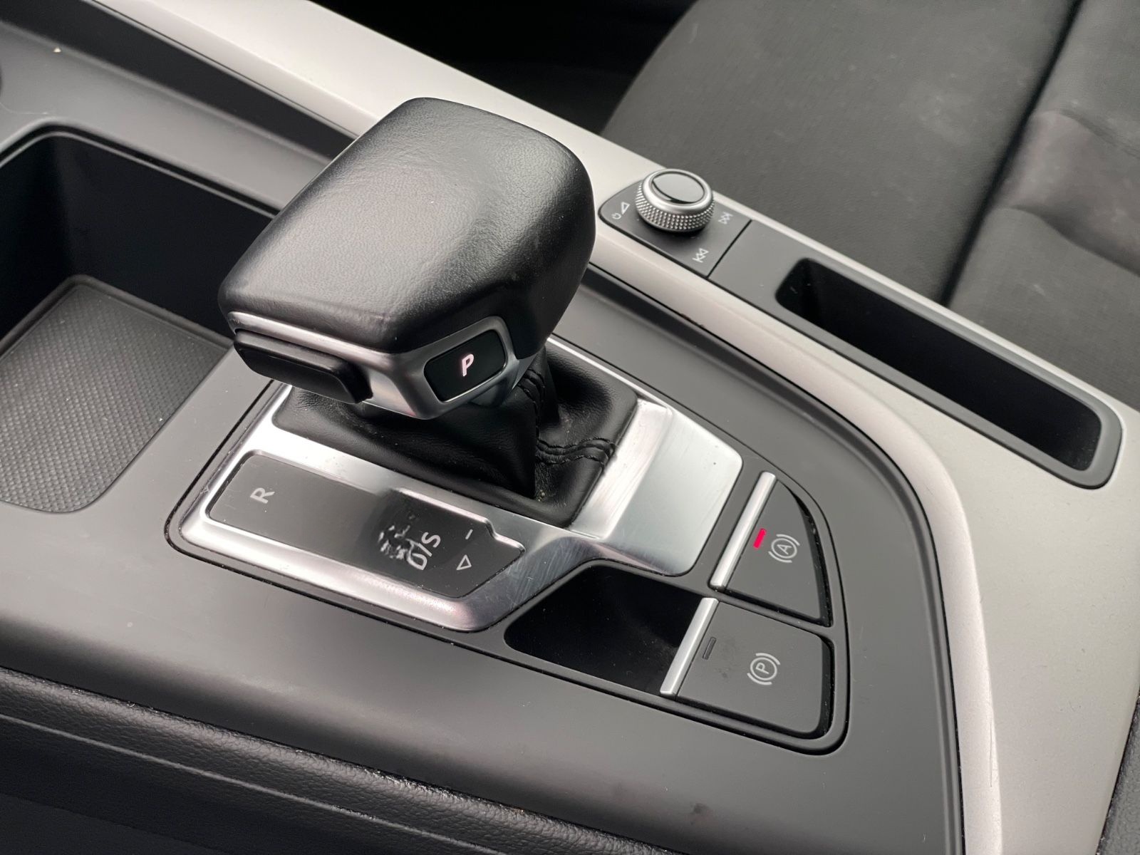 Audi A4 Avant 35 TFSI *S line Optik*Virtual*20 Zoll* foto 9