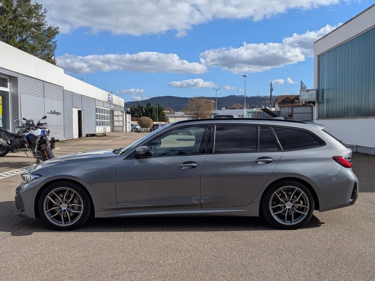 BMW 330d T.M Sport ACC Live-Navi-Curved HiFi AHK 19" foto 5