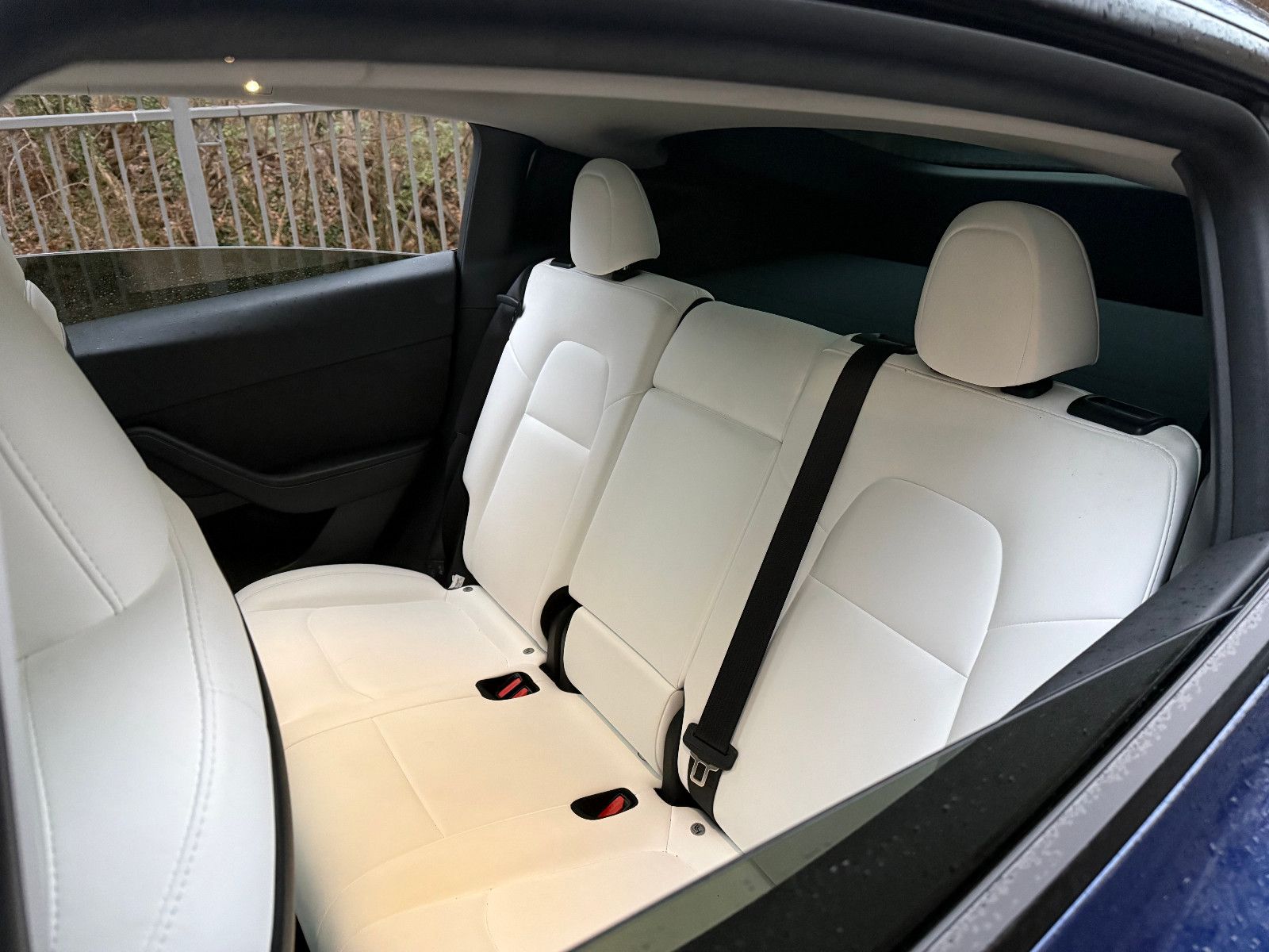 Tesla Model Y  LR AWD + comfort suspension foto 4