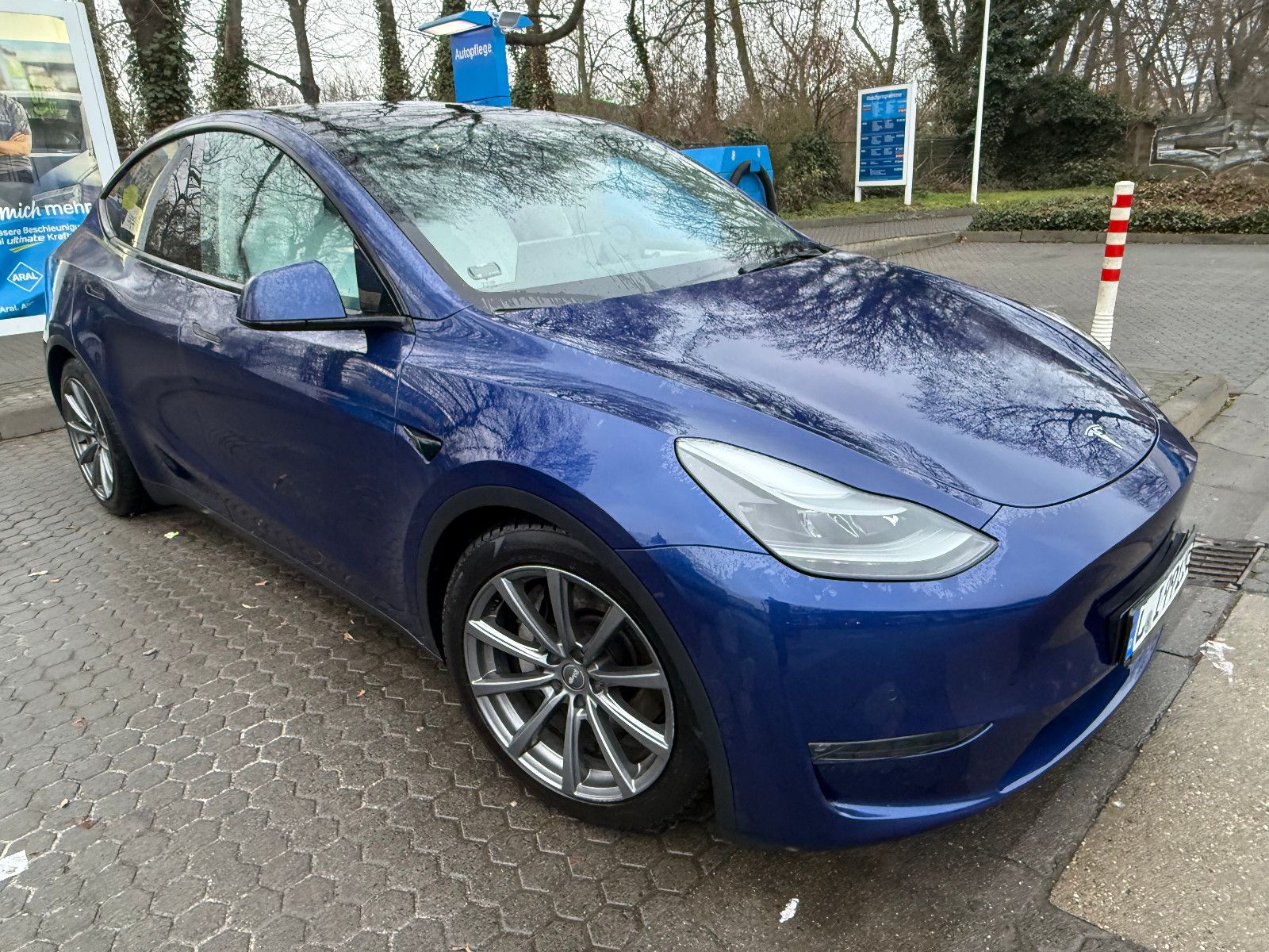 Tesla Model Y  LR AWD + comfort suspension foto 10