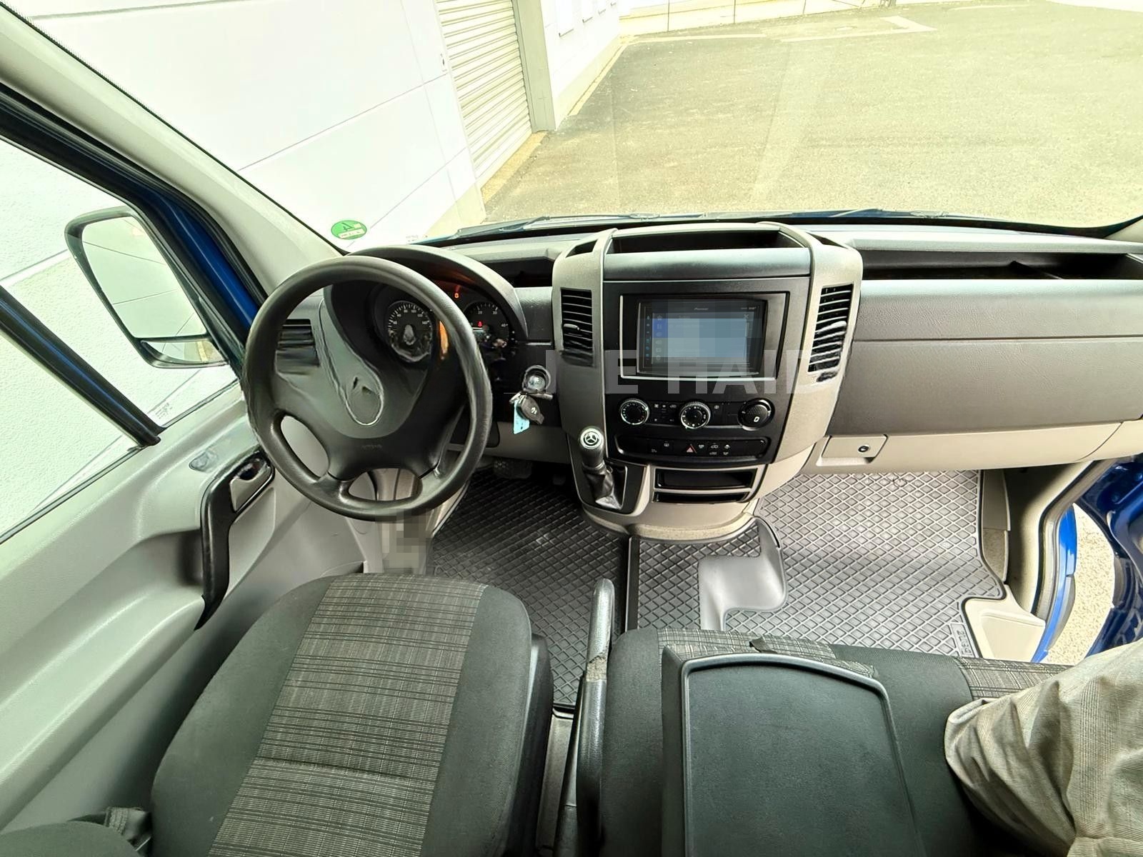 Mercedes-Benz Sprinter 316 CDI AUTOMATIK L2H1 + KLIMA+AHK+HOLZ foto 19