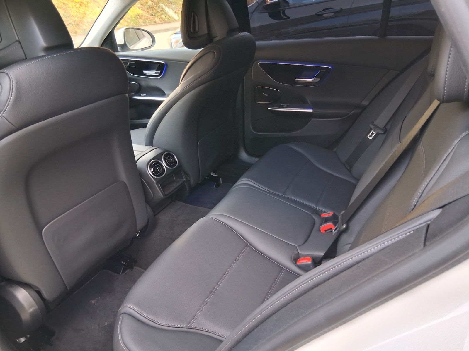 Mercedes-Benz C 220 d T-Model AVANTGARDE DISTRONIC Plus foto 20