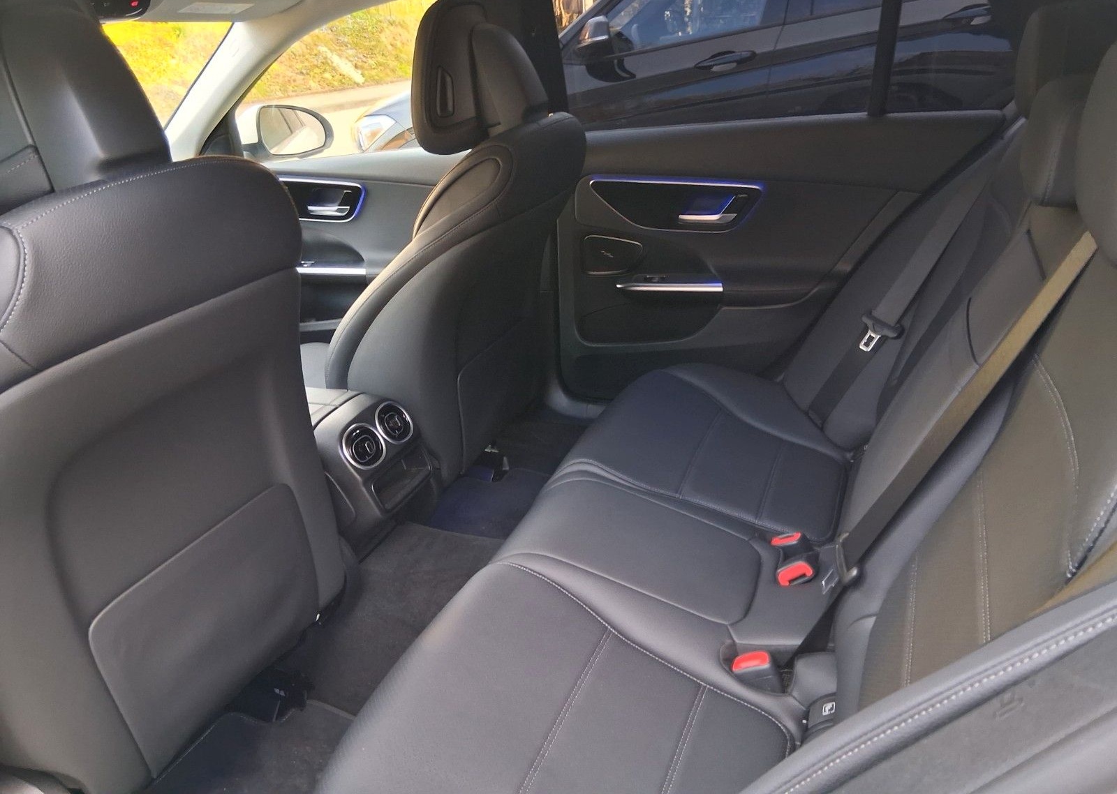 Mercedes-Benz C 220 d T-Model AVANTGARDE DISTRONIC Plus foto 22